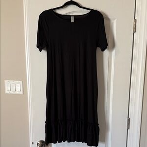 Zenana Outfitters Classic Black Midi Dress